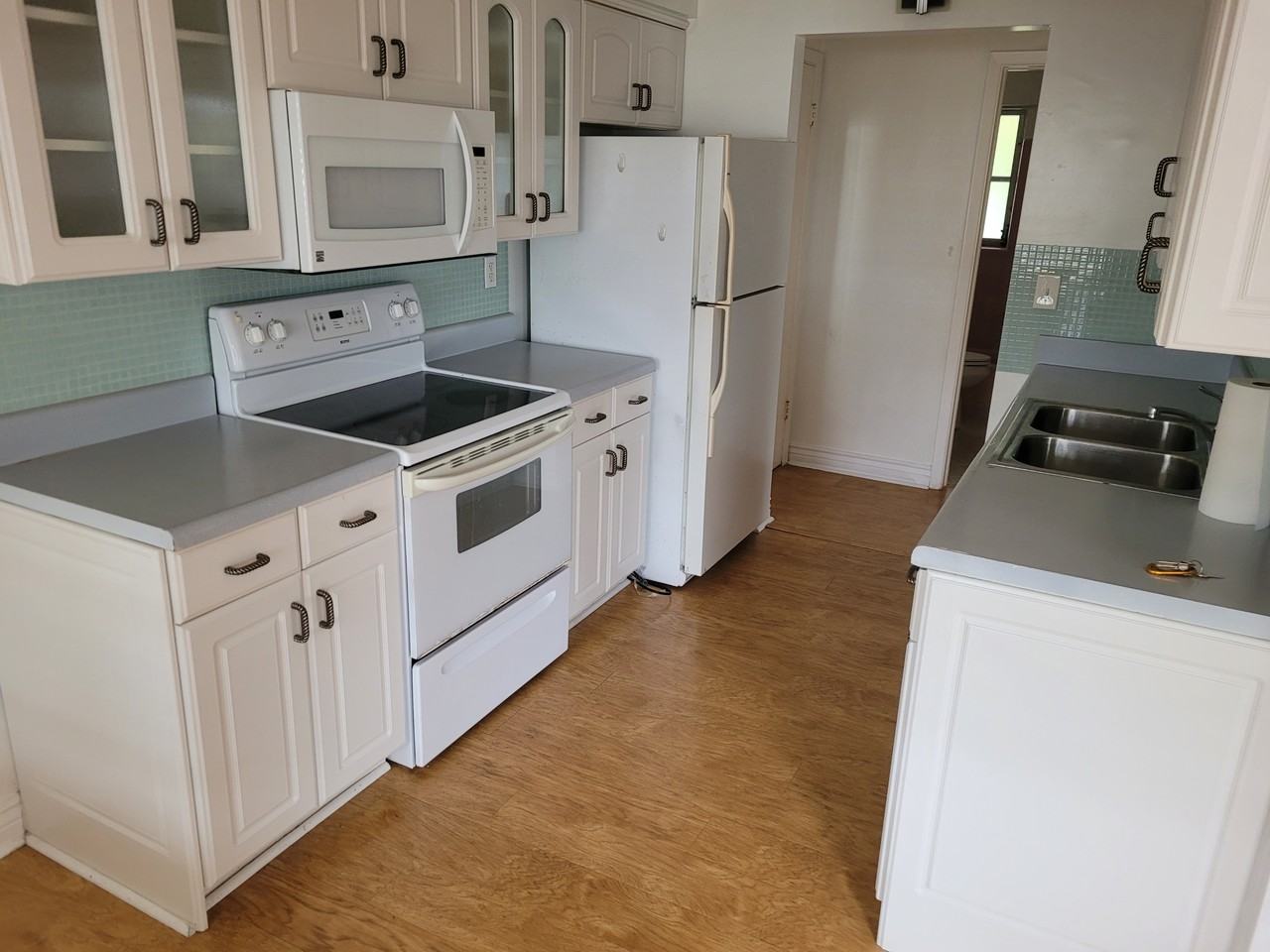 941 Highland Ave #C - Photo 2 of 10