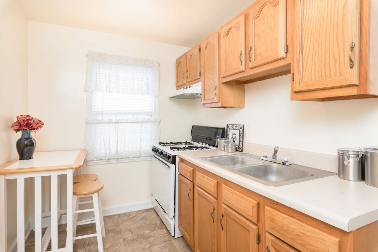 New Port Landing - Photo 4 of 23