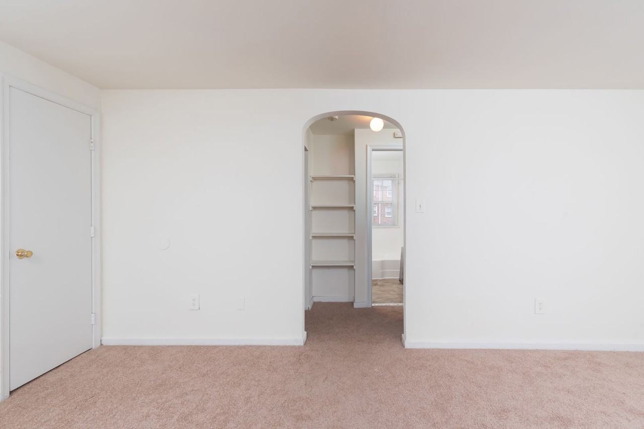 New Port Landing - Photo 5 of 23