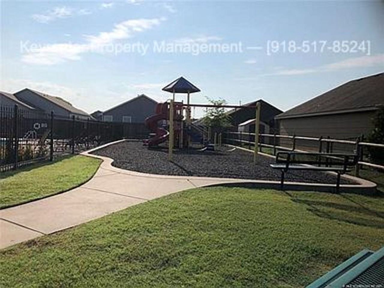 10905 N 117th East Ave - Photo 2 of 28