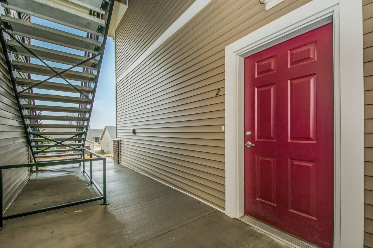 The Vineyards Apartments - Photo 5 of 16