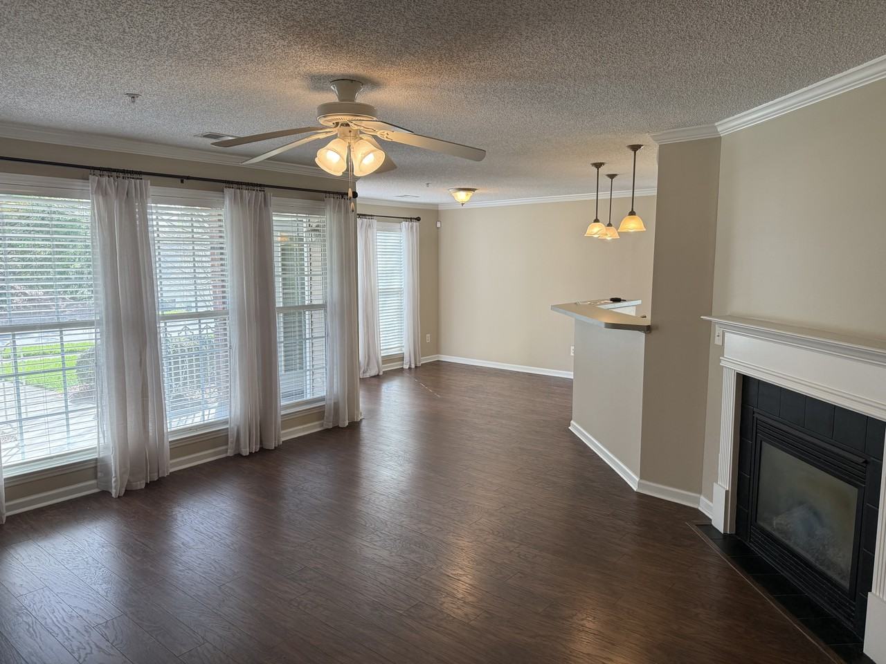 130 Shallowford Reserve Dr #1 - Photo 5 of 8