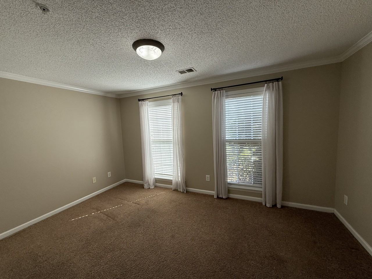 130 Shallowford Reserve Dr #1 - Photo 6 of 8