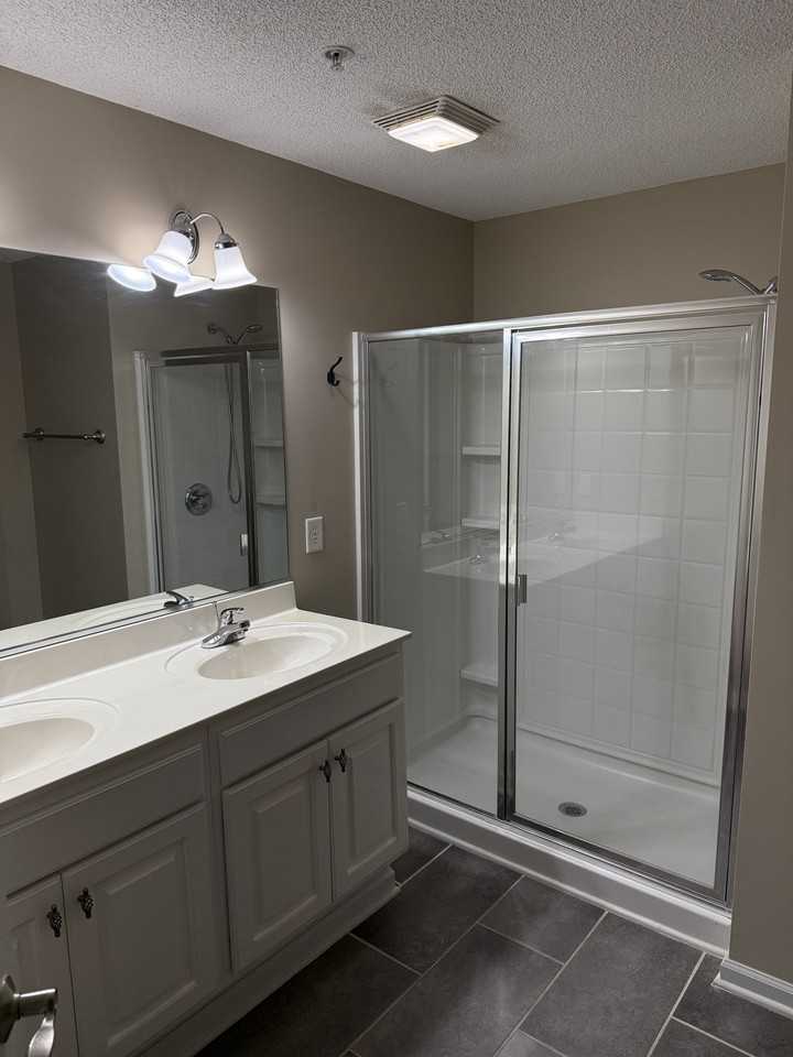 130 Shallowford Reserve Dr #1 - Photo 7 of 8