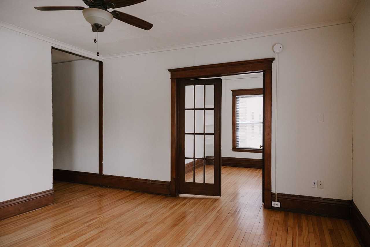 Loring Terraces, Apartments on West 15th - Photo 4 of 27