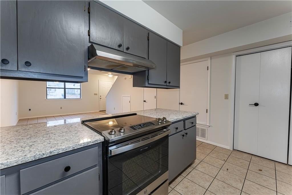 250 N Madison St #C - Photo 7 of 24