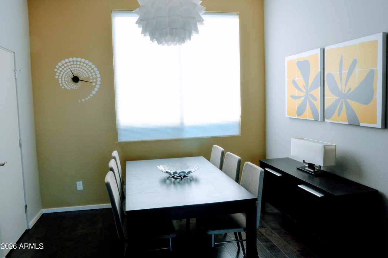 516 E Ames Pl - Photo 6 of 23