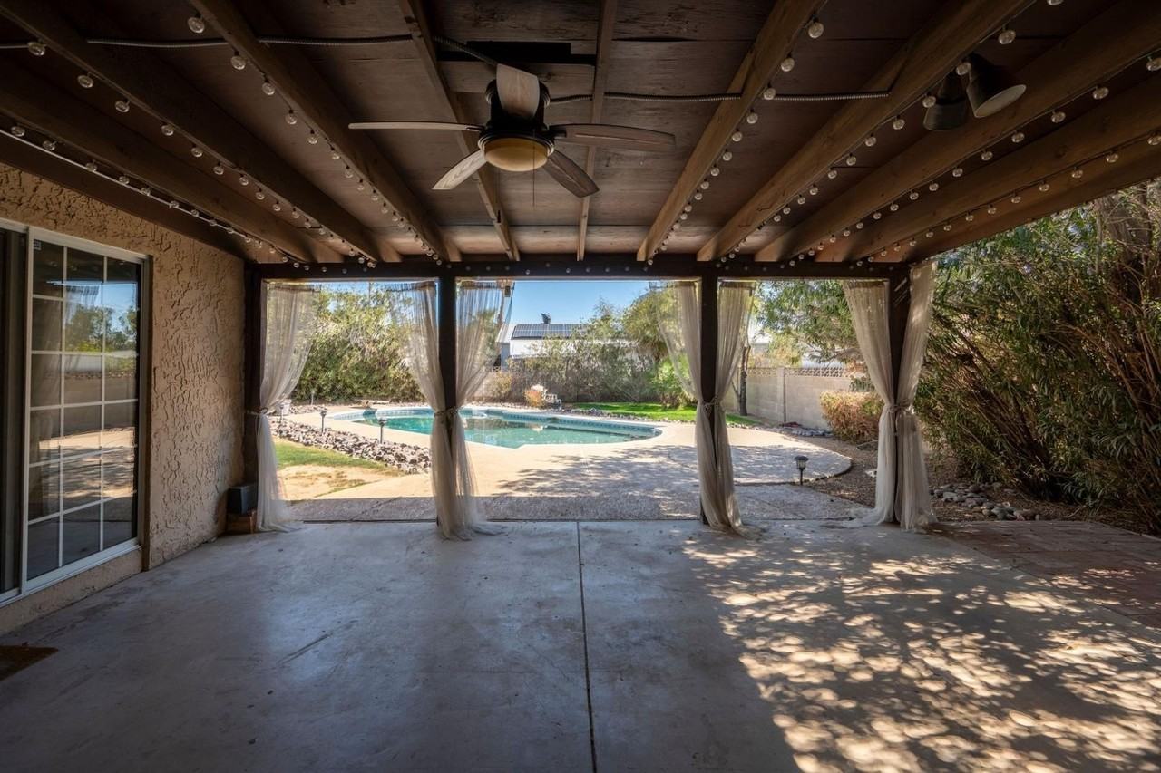 14237 N 34th Way - Photo 3 of 13