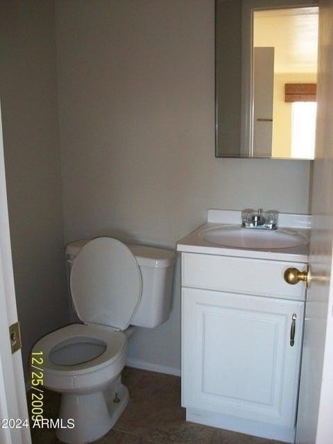 1038 E El Caminito Dr Apt 3 - Photo 4 of 7