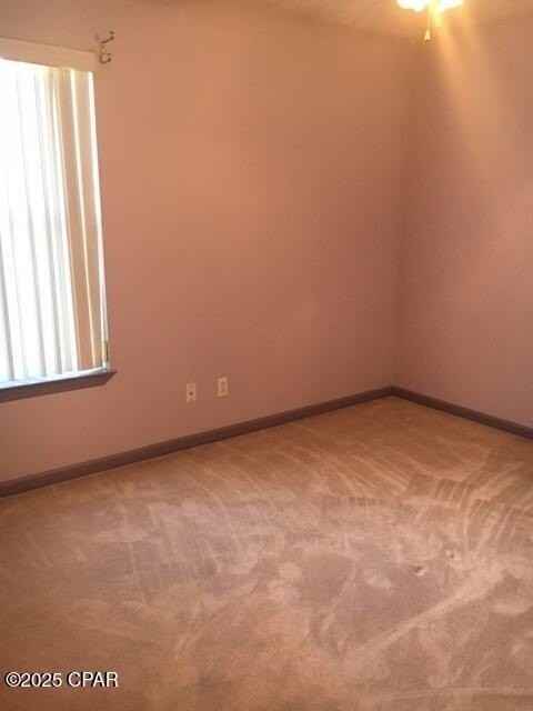 706 Crews Dr - Photo 4 of 10