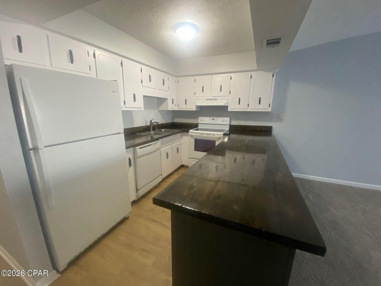 707 N 9th St - Photo 2 of 10