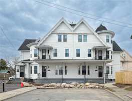 featured image of 1017 White Pl