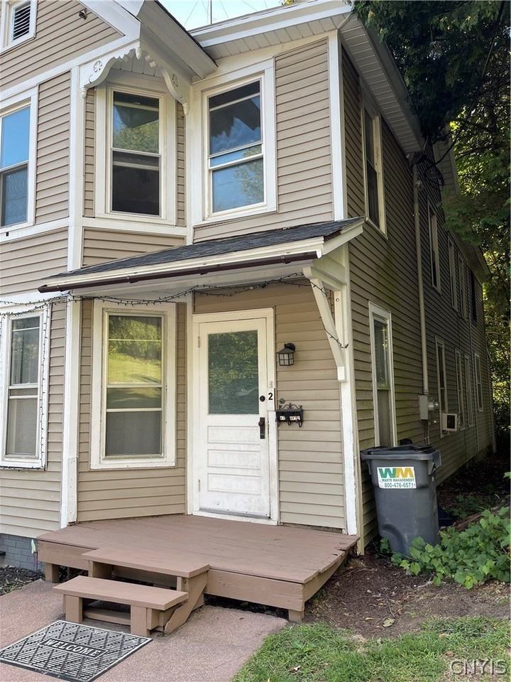 47 Center St - Photo 2 of 28