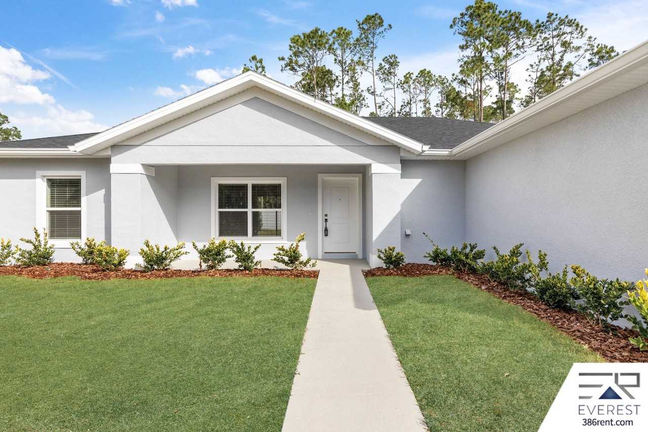 71 Point Of Woods Dr - Photo 4 of 33