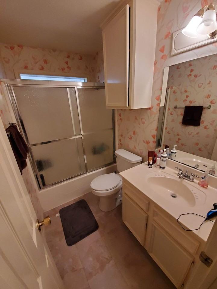 1815 Gettysburg Ln - Photo 3 of 5