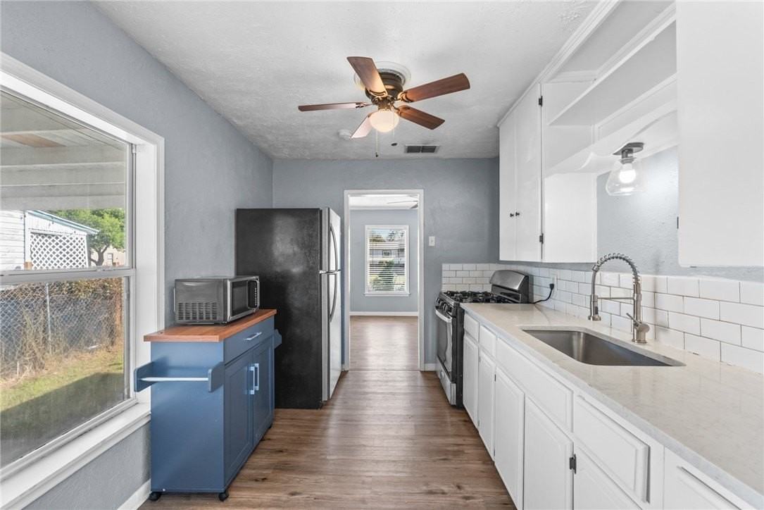 4645 Cheryl Dr - Photo 5 of 18