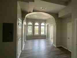 featured image of 320 E High St