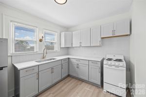 featured image of 49 Corban Ave Sw #15