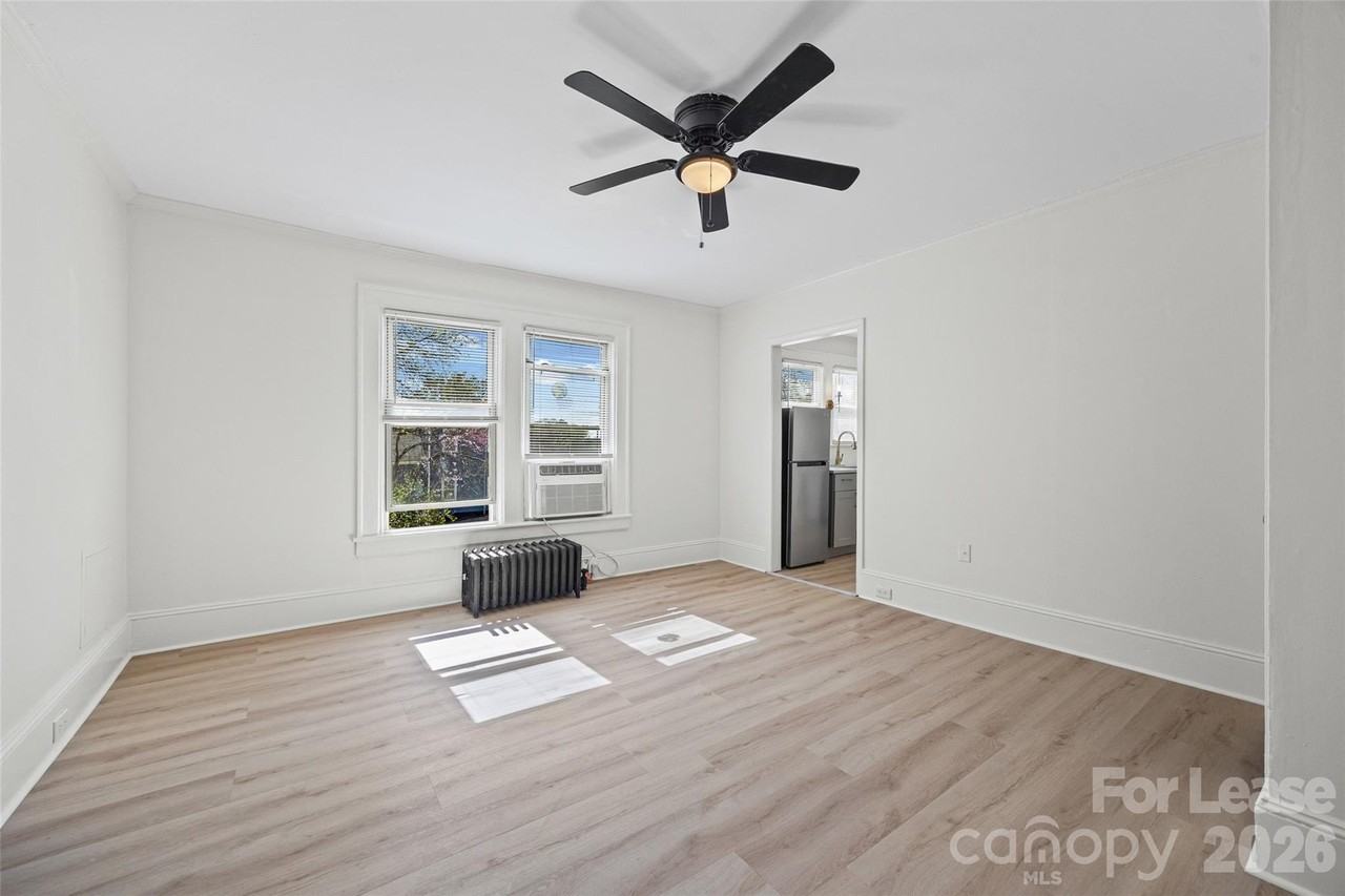49 Corban Ave Sw #15 - Photo 6 of 18