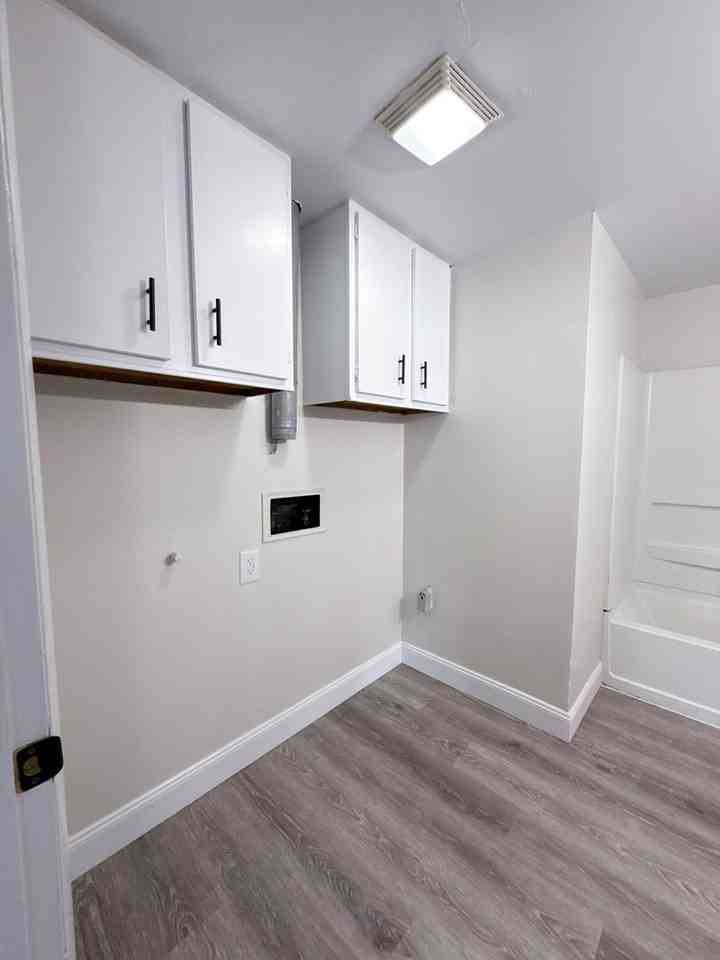 4911 Wymore Dr - Photo 5 of 19