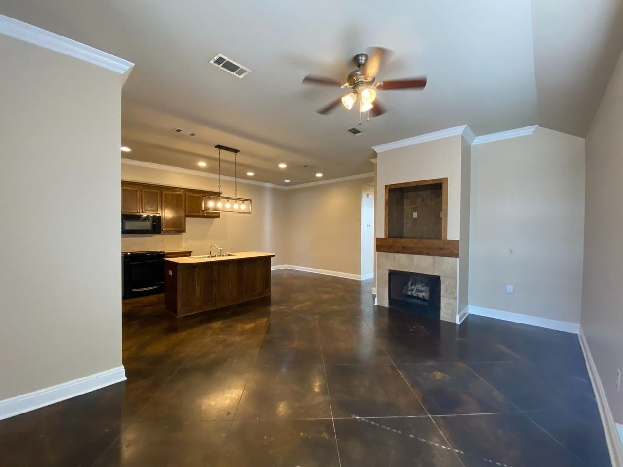 5235 Paducah Ct - Photo 7 of 19