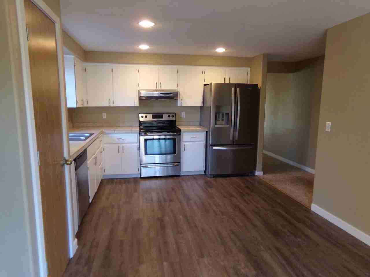 1210 Ne 163rd Ct - Photo 4 of 16