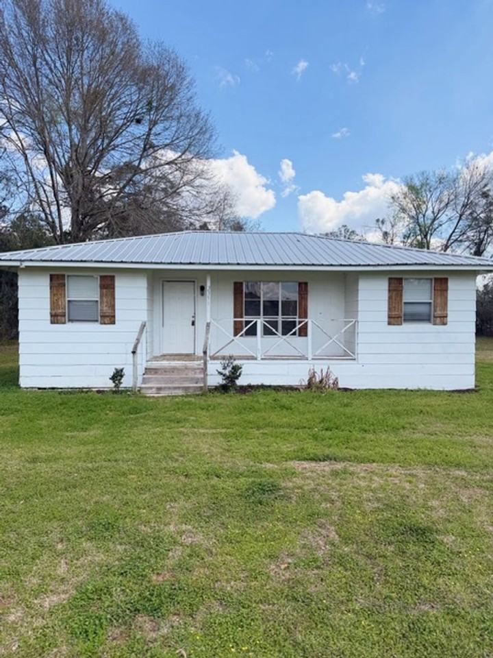 2351 Chaires Cross Rd