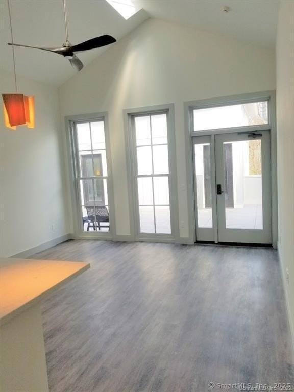 33 Elm St Unit 3 - Photo 4 of 27