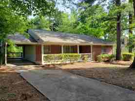 2021 Brewer Blvd Sw - Photo 1 of 1