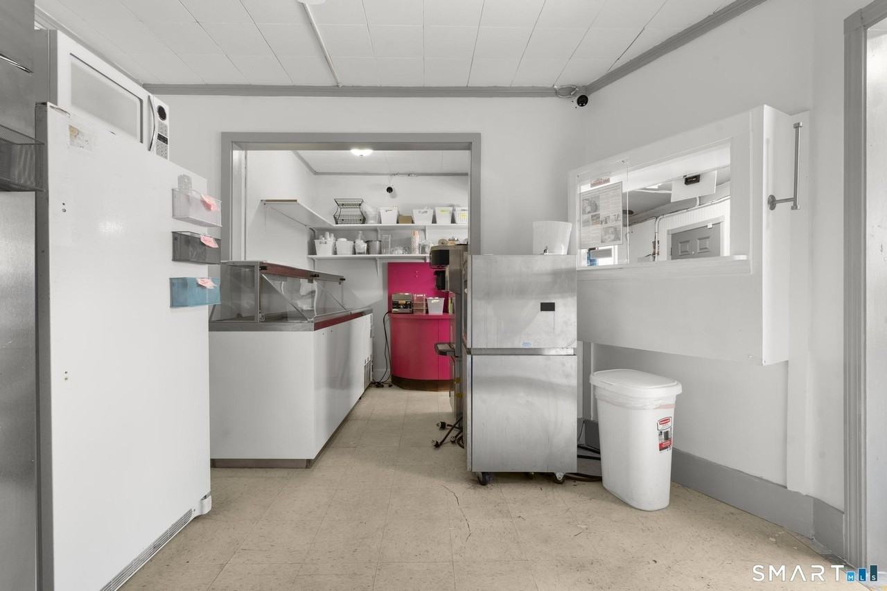 712 Madison Ave 1st Fl - Photo 6 of 33