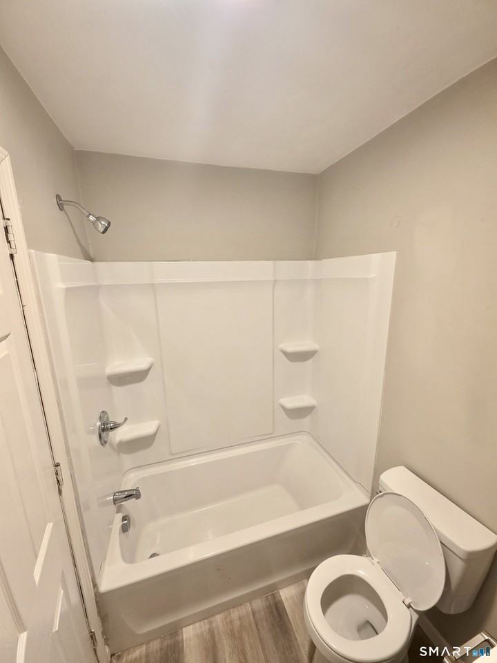 6 Peggy Lane - Photo 5 of 6