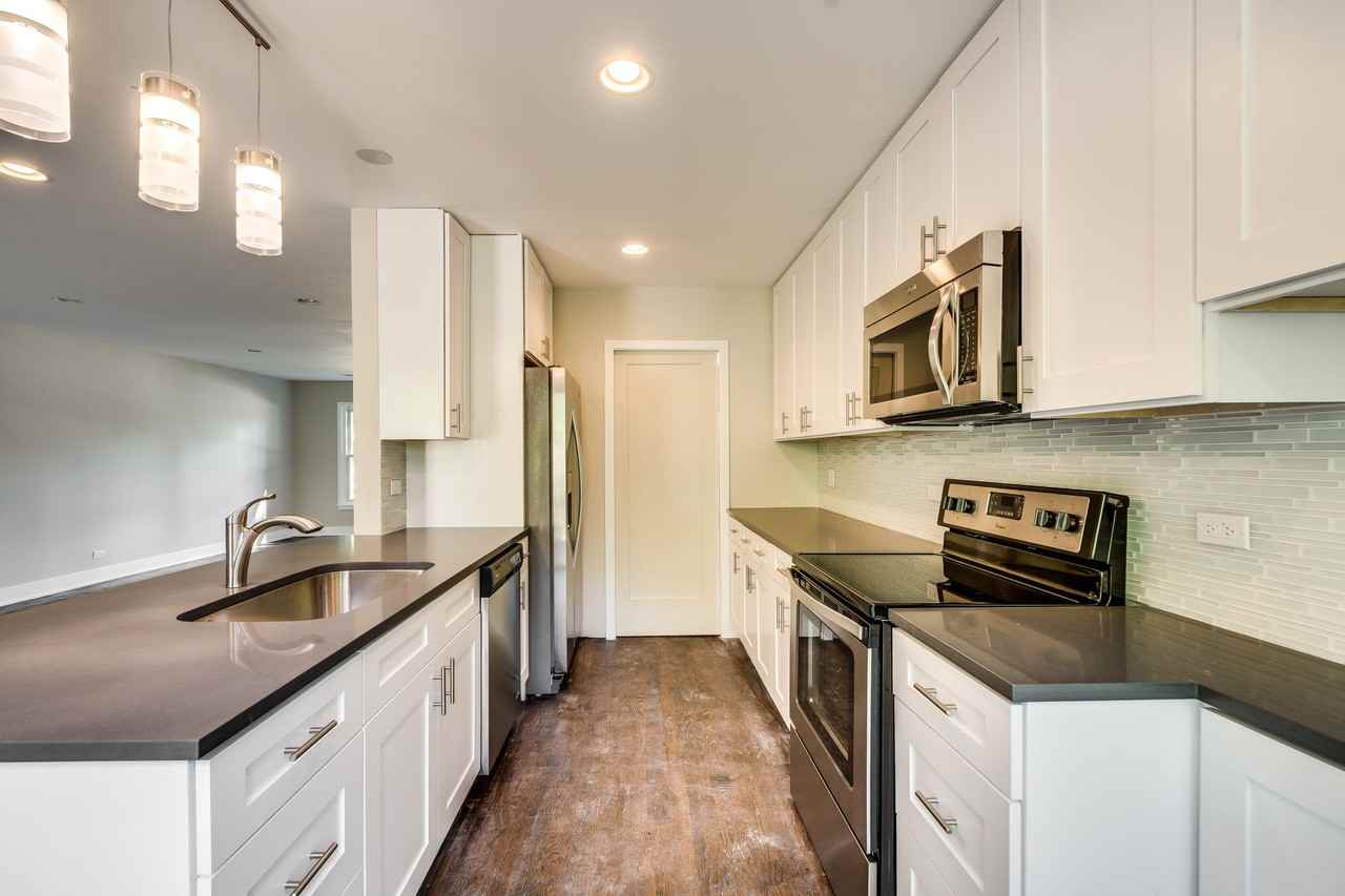 3115-3119 Lake Ave - Photo 4 of 18