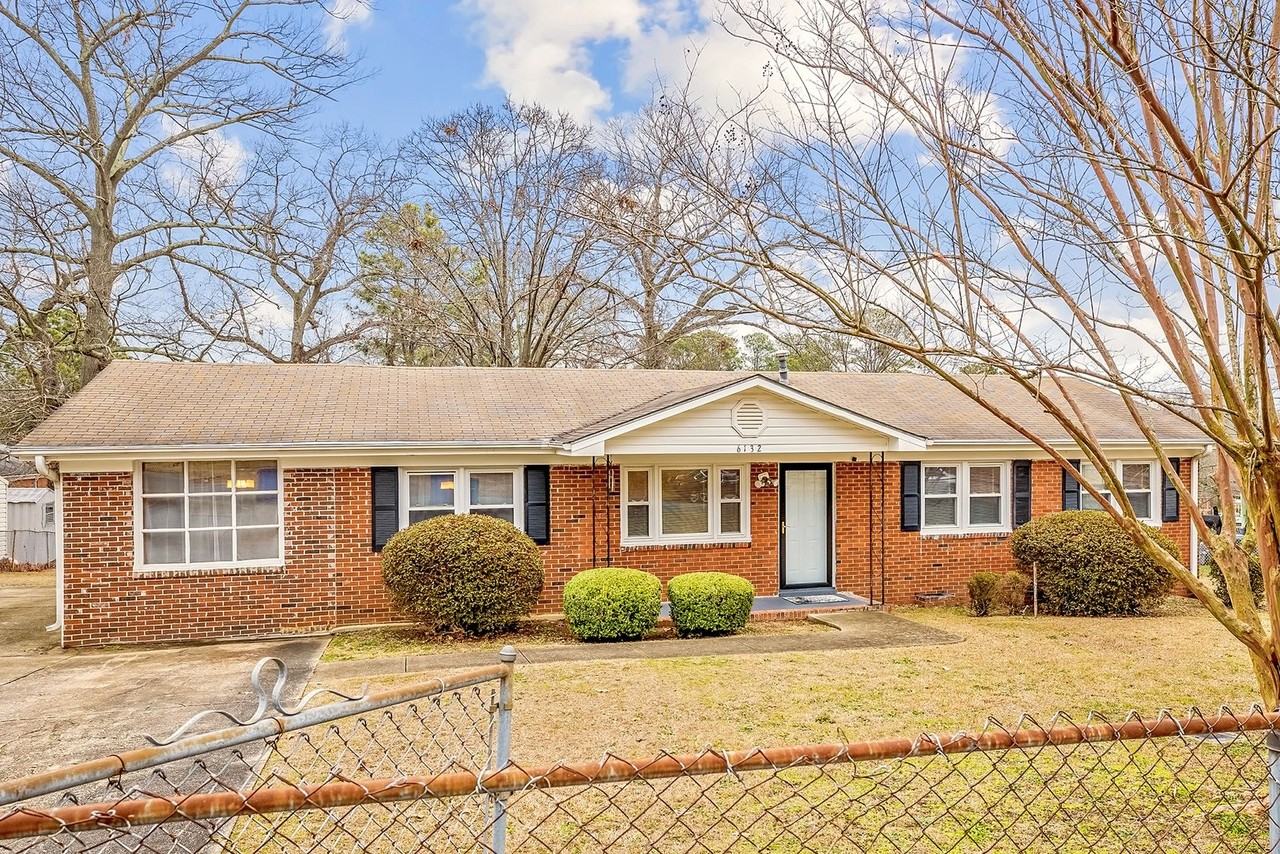 6132 Dandy Loop Rd - Photo 2 of 26