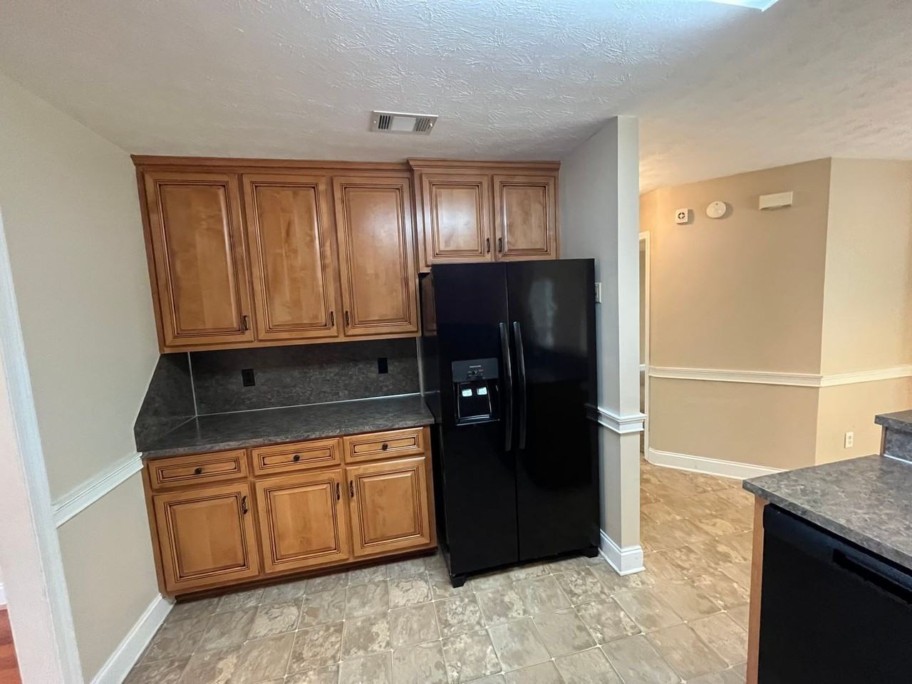 6031 Broadstone Ct - Photo 6 of 37