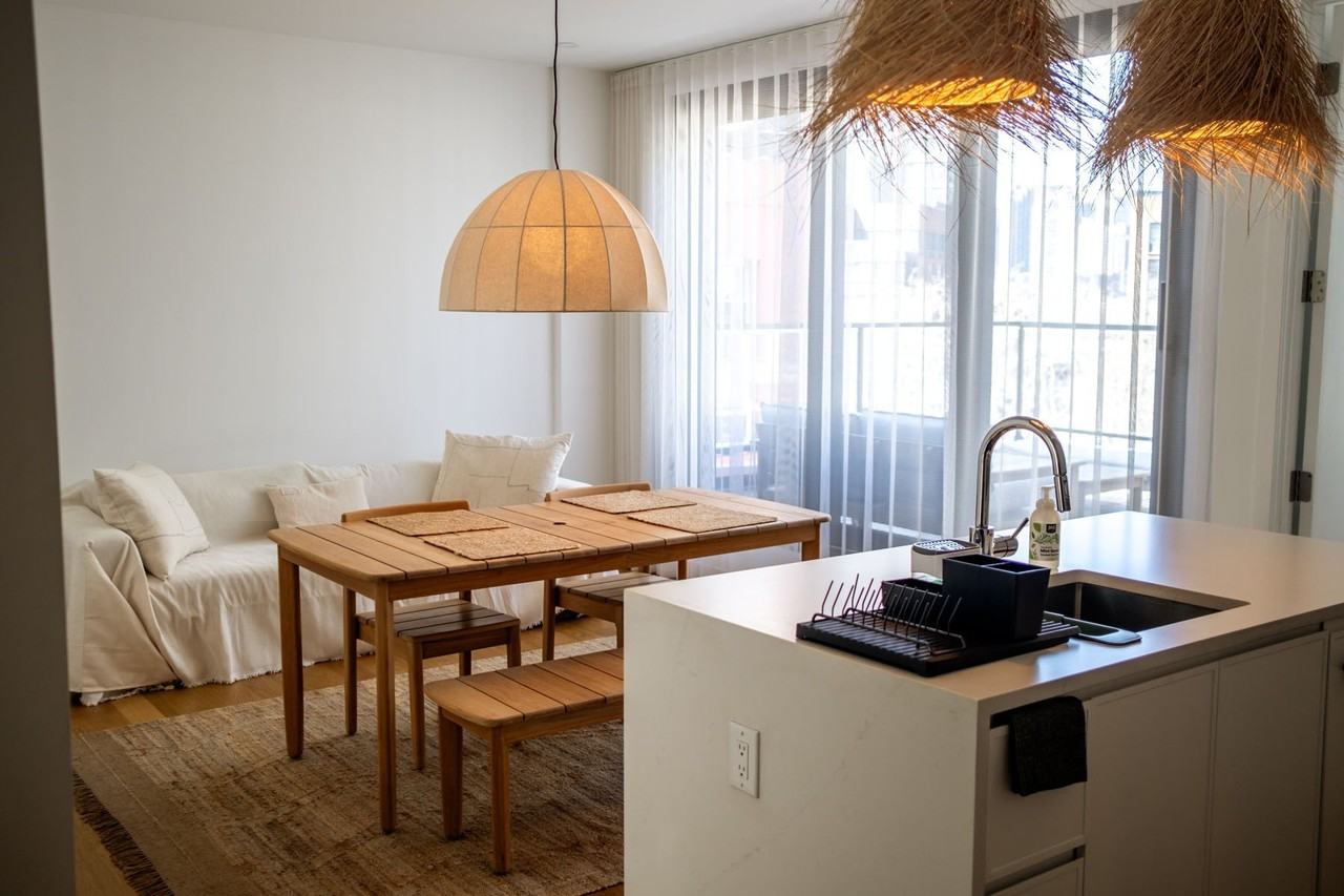 54 Dupont St Ph - Photo 2 of 16