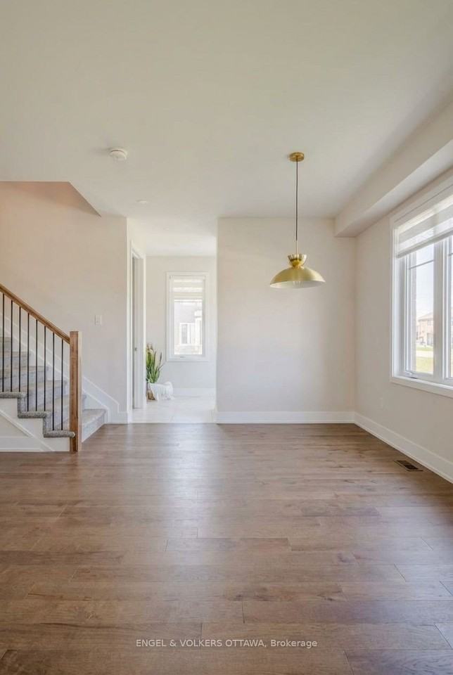 660 Terrier Cir - Photo 2 of 24