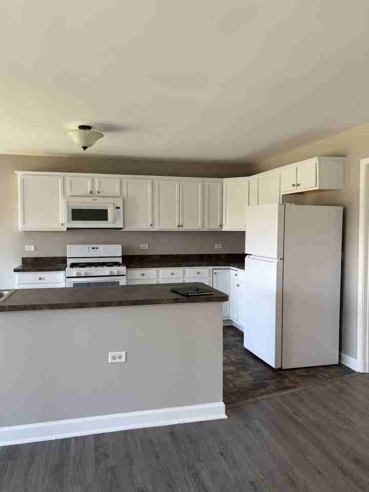 2026 North 3372nd Road403 #403 - Photo 4 of 13