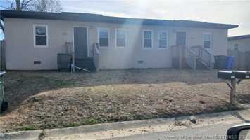 featured image of 3241 Chandler St