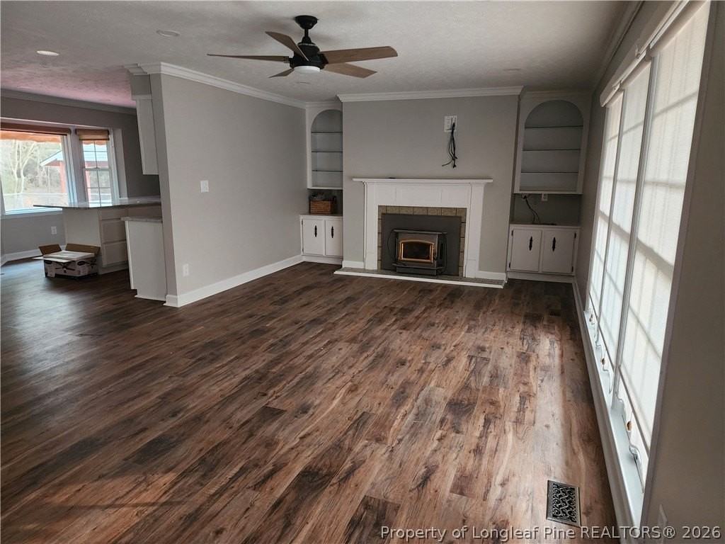 1303 Middle Rd - Photo 5 of 17