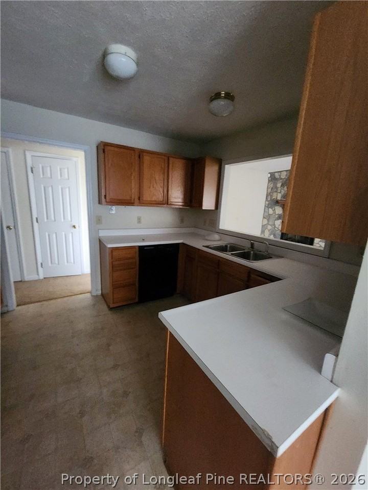 6605 Omni Ct - Photo 5 of 26