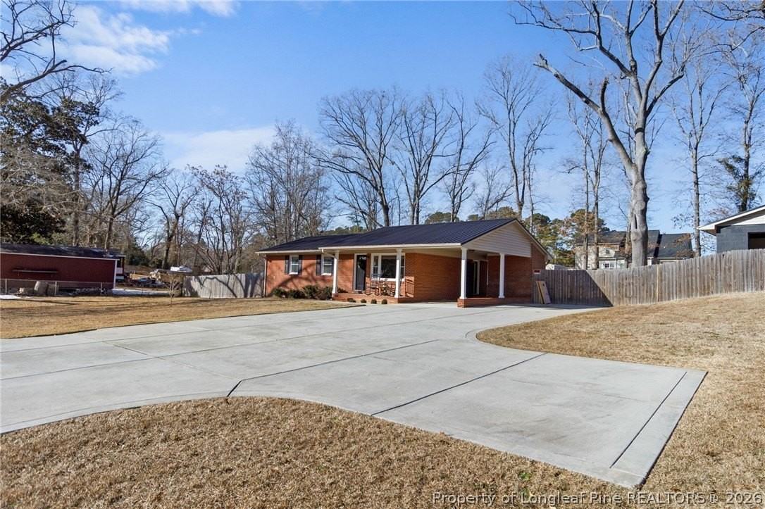 417 E Donaldson Ave - Photo 3 of 33