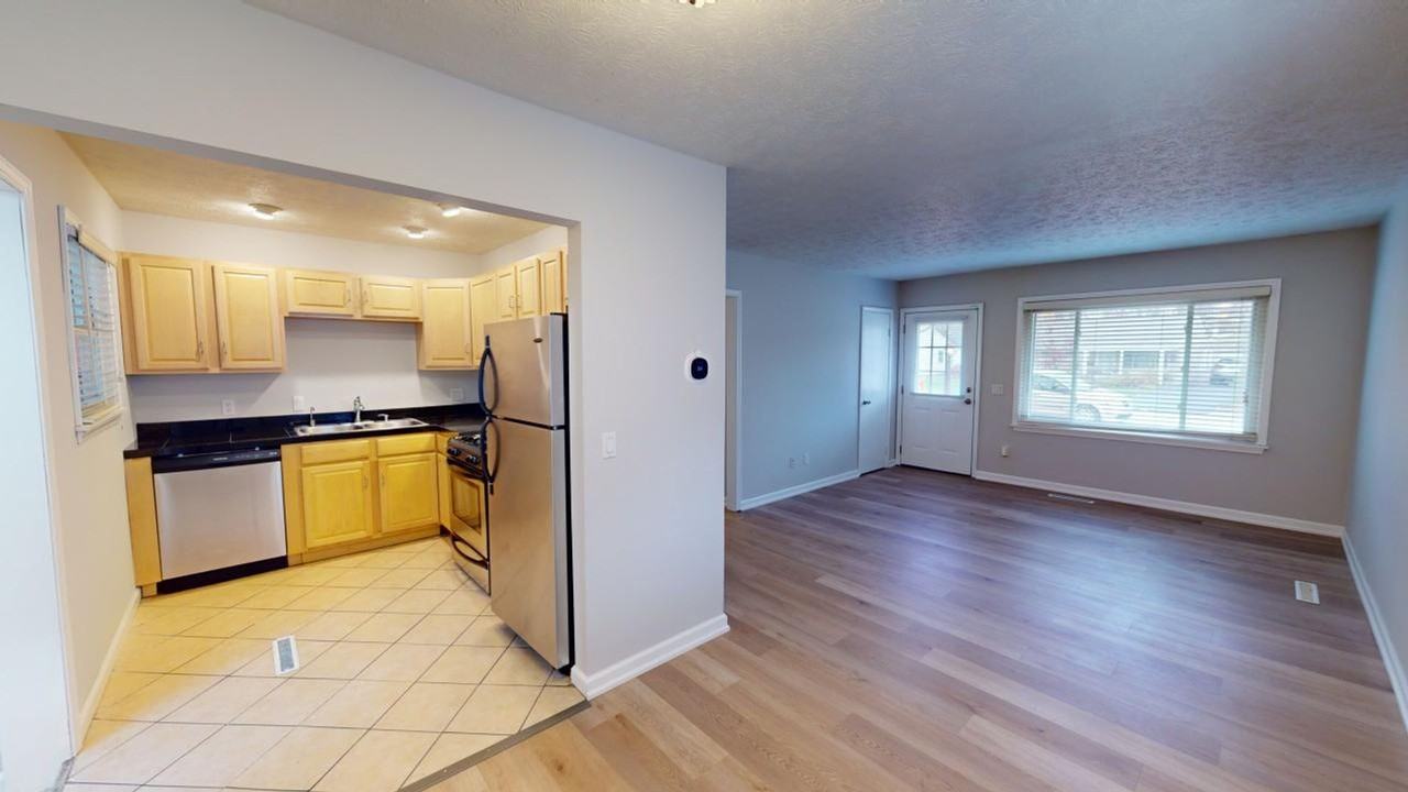 1009 Minerva Ave - Photo 2 of 21