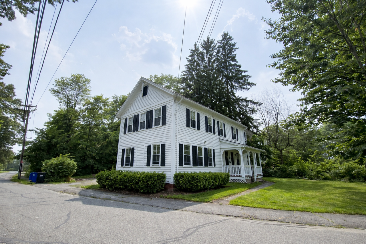 747 Main St #1
