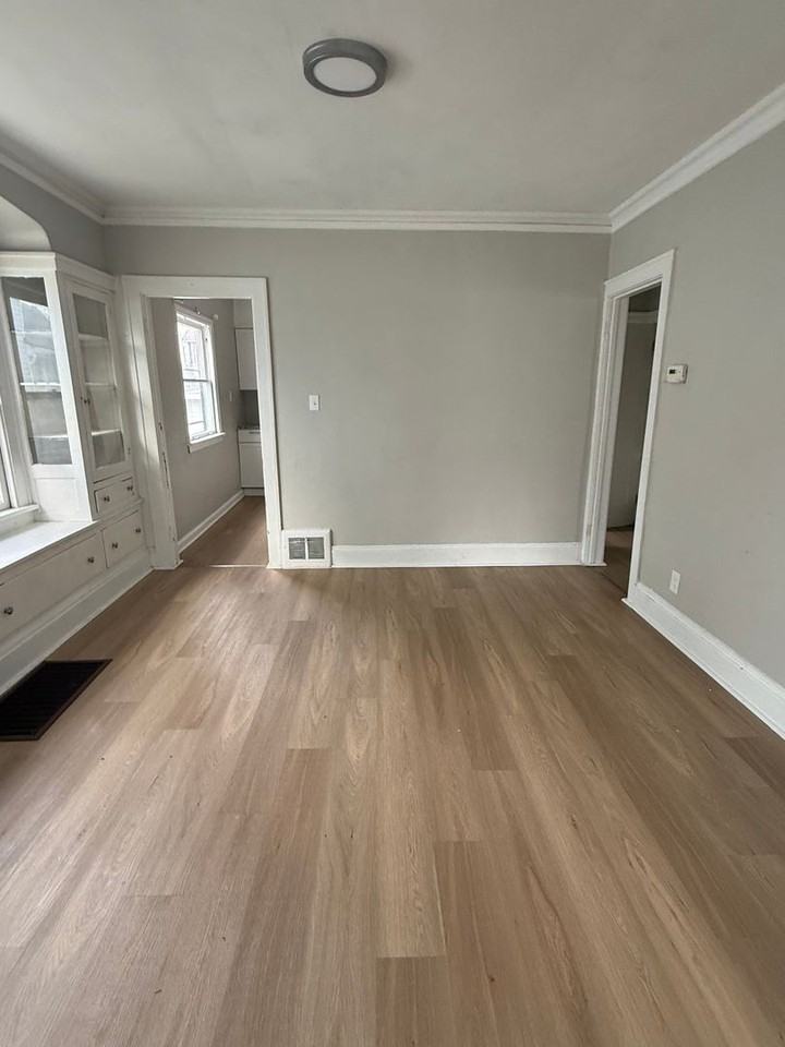3566 E 112th St - Photo 3 of 10