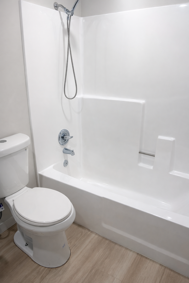 AGE RESTRICTED COMMUNITY 62+ Newly Remodeled One Bedroom - Photo 3 of 6