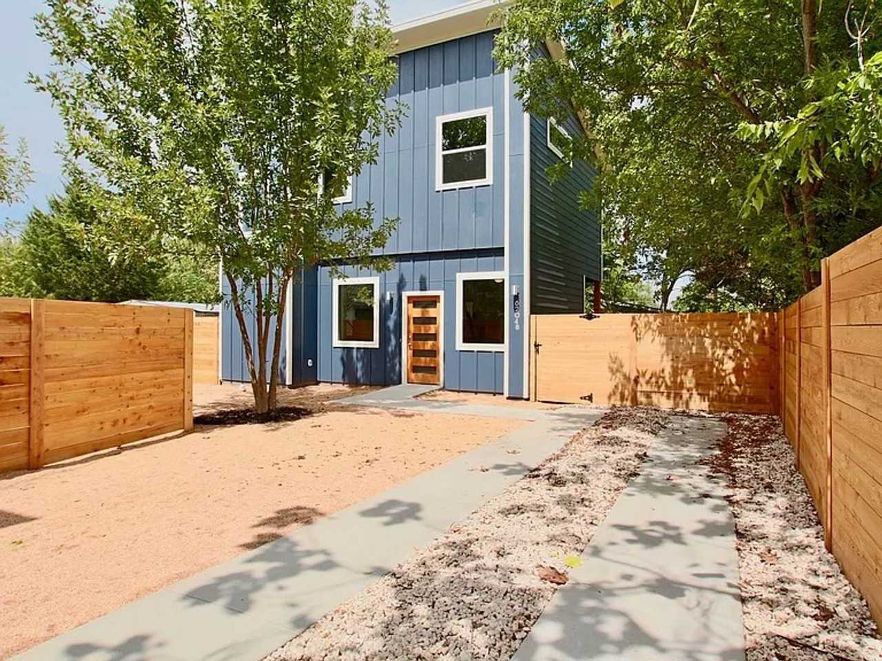 6204 Langham St - Photo 2 of 30