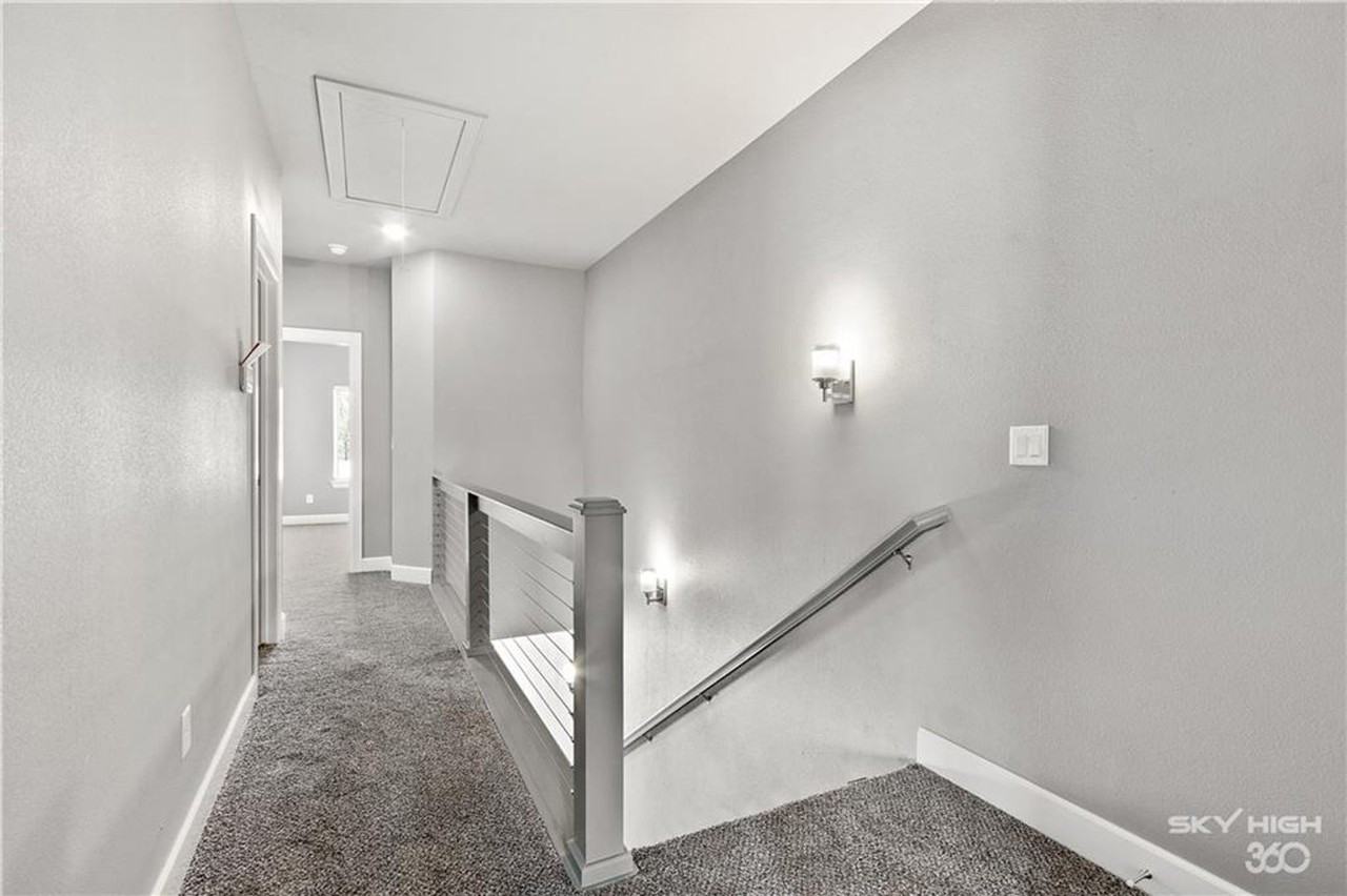 404 Nw Retreat Ln - Photo 6 of 22