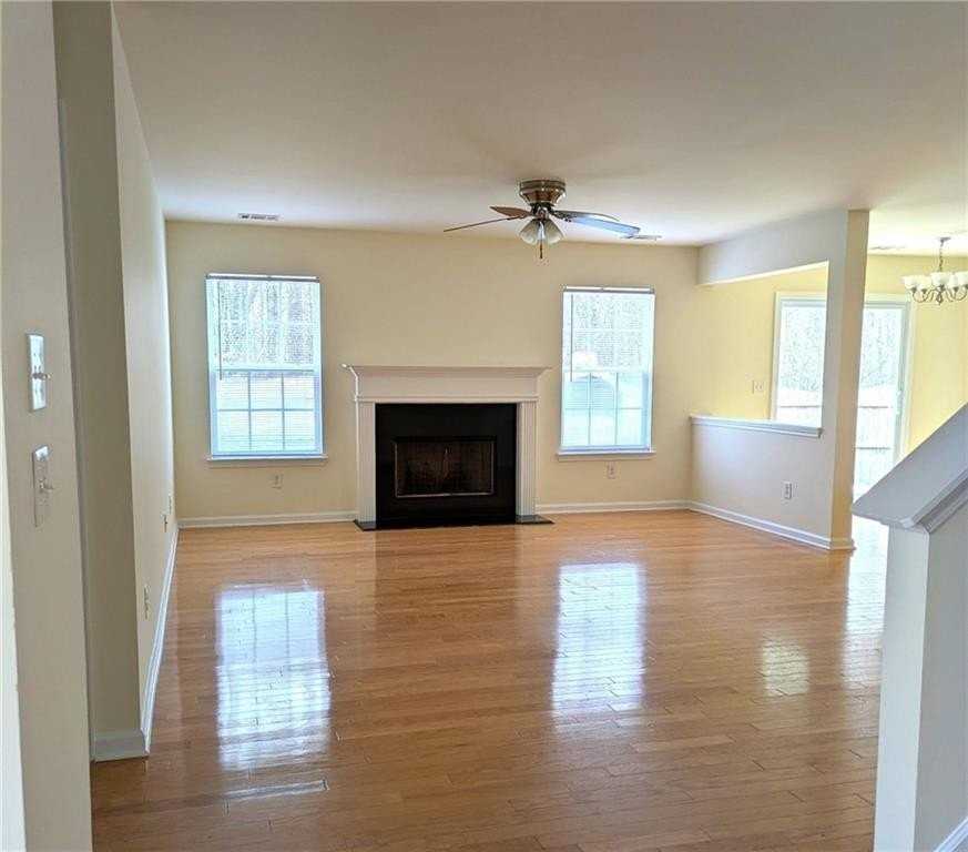 3075 Whittier Way - Photo 3 of 24