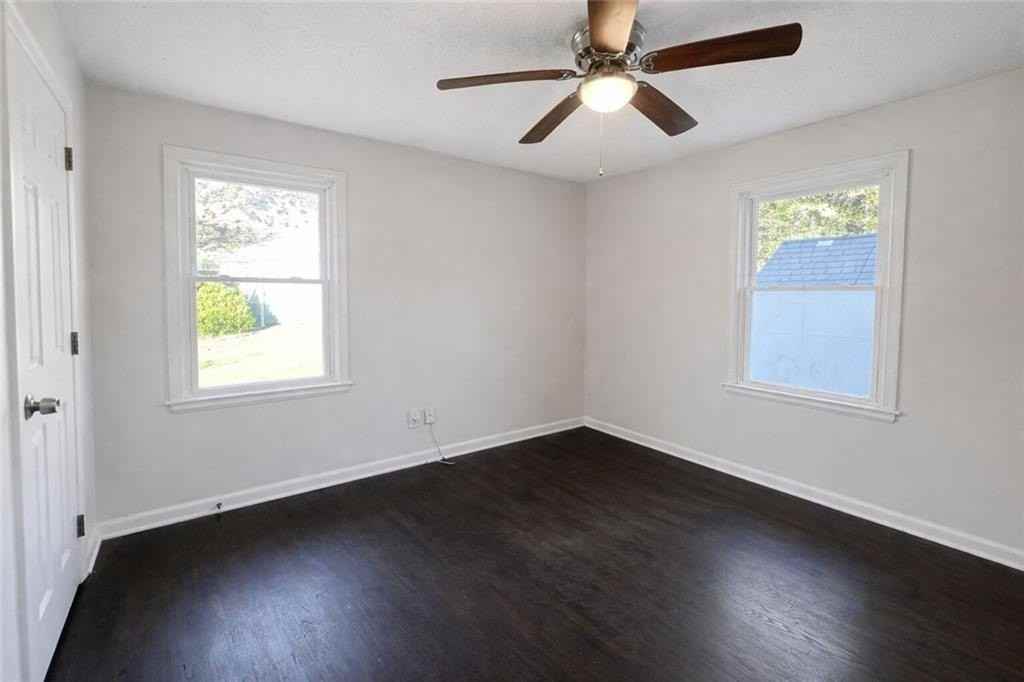 610 Wilshire Ave - Photo 4 of 10