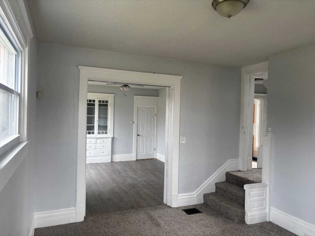 1345 Addison Rd - Photo 2 of 41